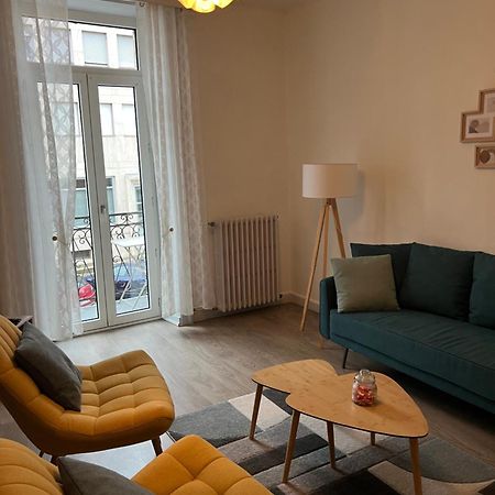 Appartement T4 70M2 - Meuble - Centre Ville - Proche Thermes Lons-le-Saunier Exteriör bild